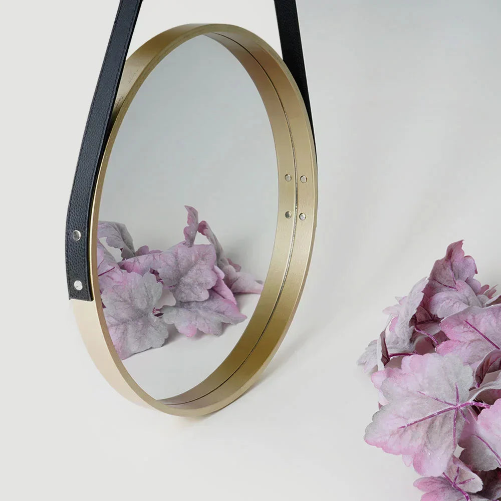 Wall Mirror Ideas for Small & Large Bedrooms