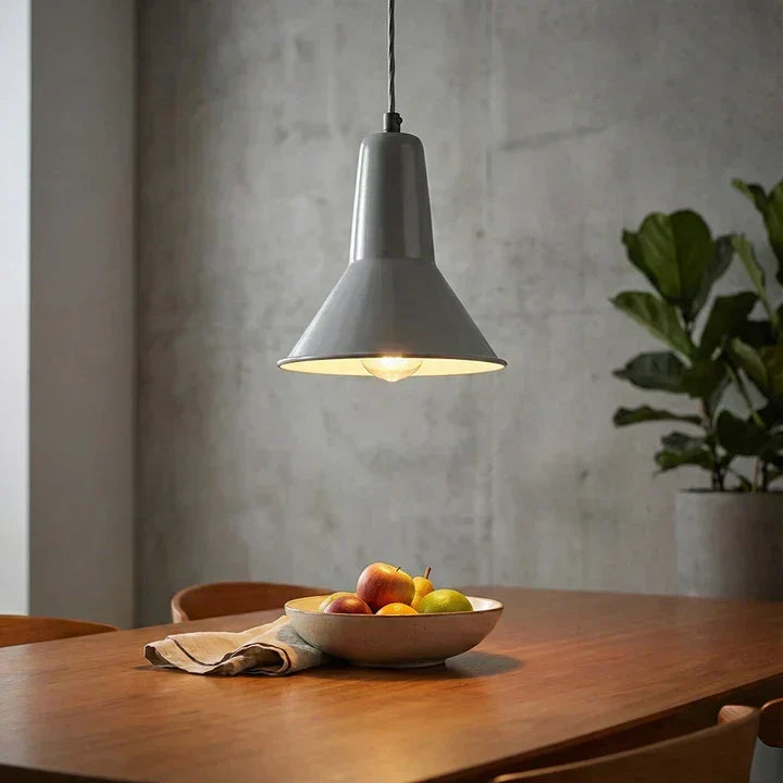Pendant Lights vs Chandeliers