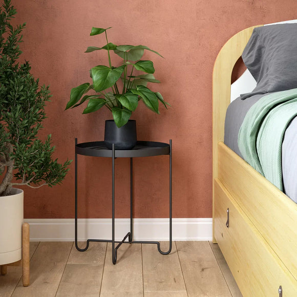 Pros and Cons of a Round Bedside Table