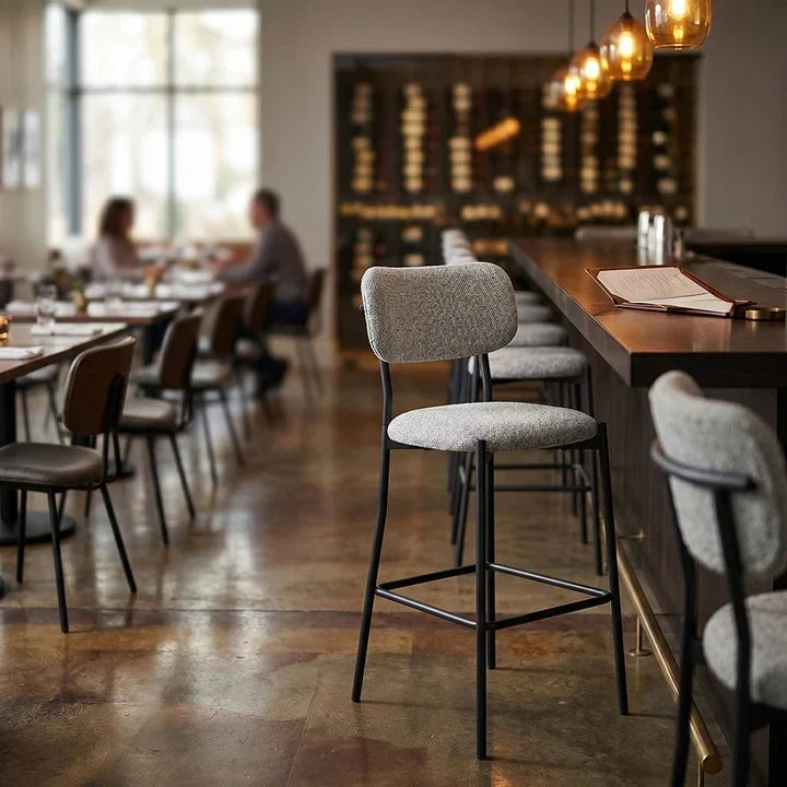 Restaurant Chairs vs Cafe Chairs: Materials, Styles, and Uses