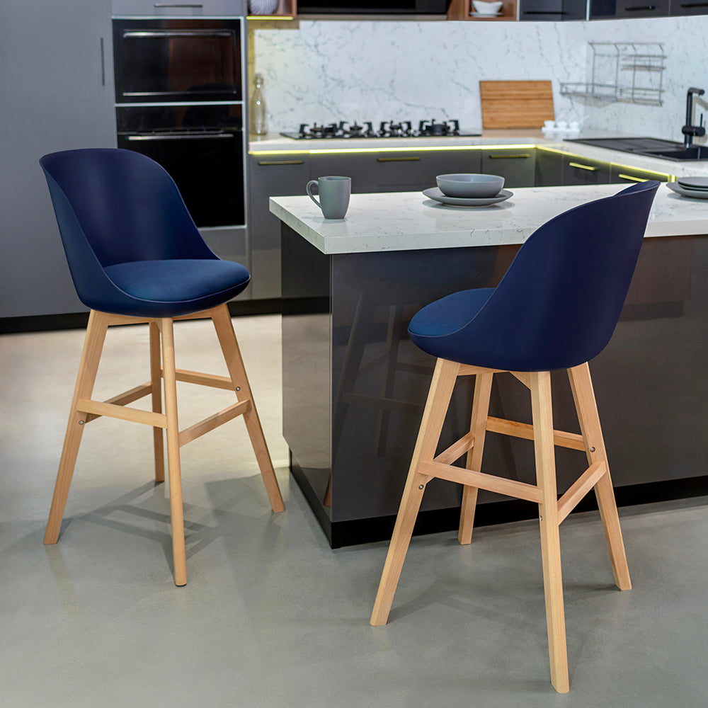 Plastic Chairs vs Wooden Chairs