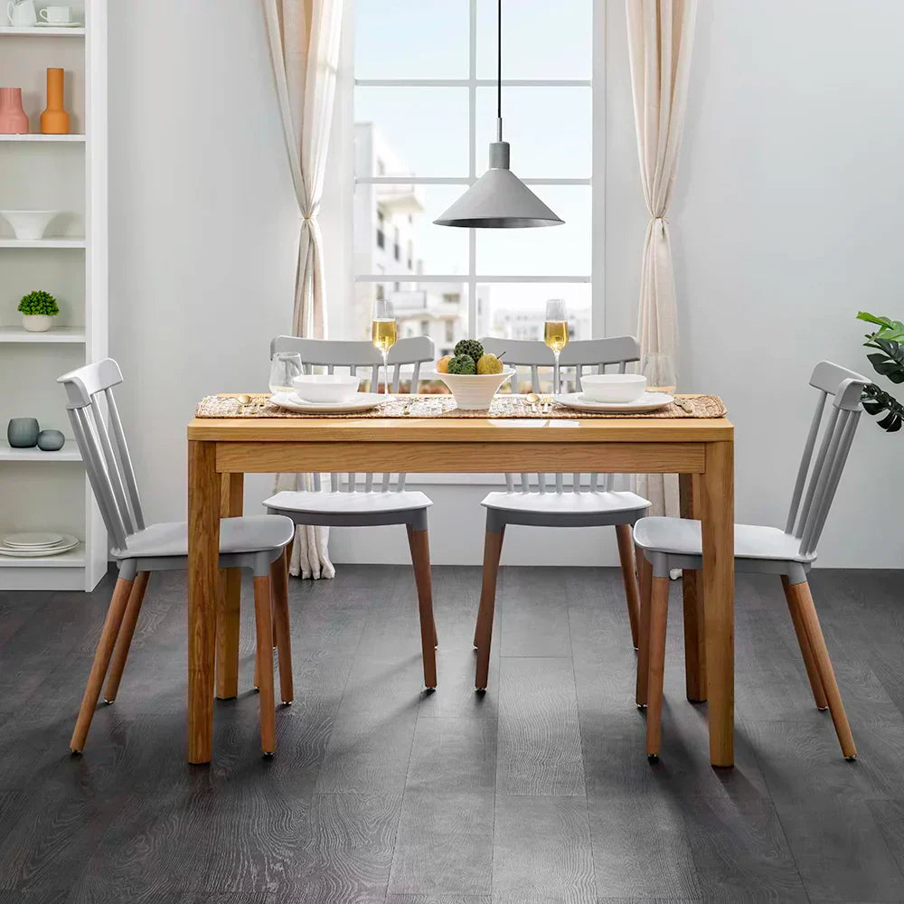 Stylish 4-seater Dining Tables