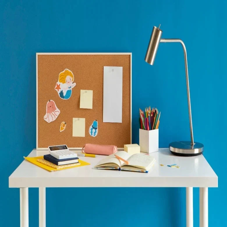 Plastic Study Table