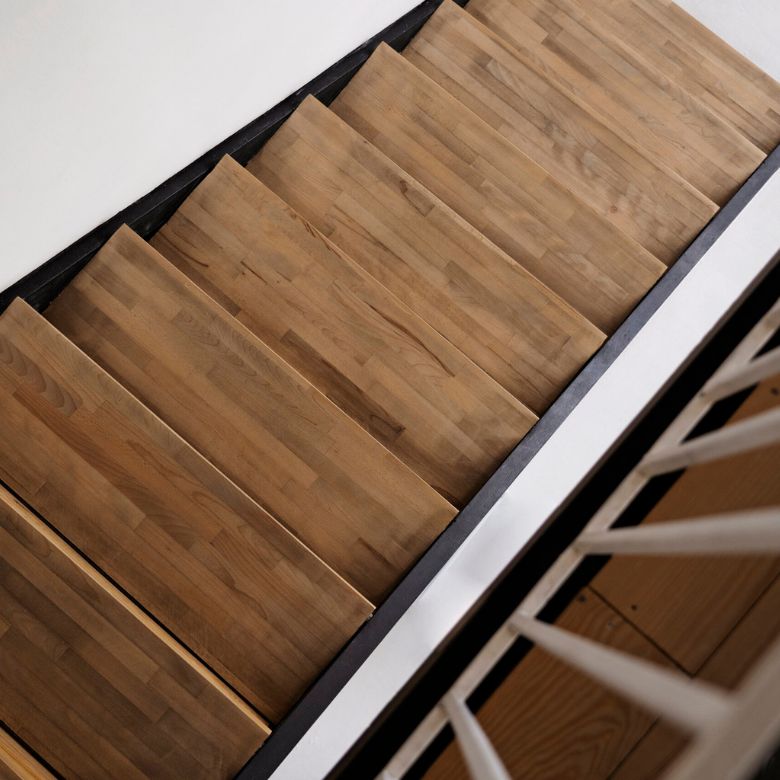 Modern Wooden Staircase Design Ideas for a Stylish Home