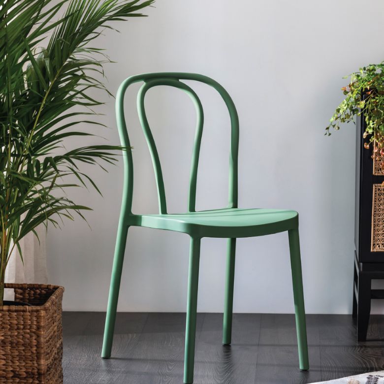 How to Choose the Perfect Living Room Chair for Your Style