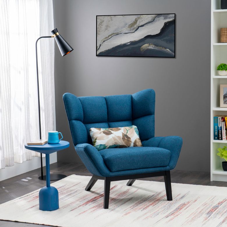The Key Difference Between Accent Chairs and Lounge Chairs