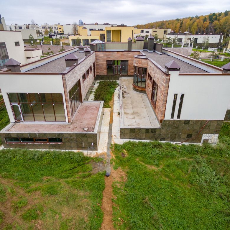 Box House Designs: Stunning Styles Combining Form and Function | metercube