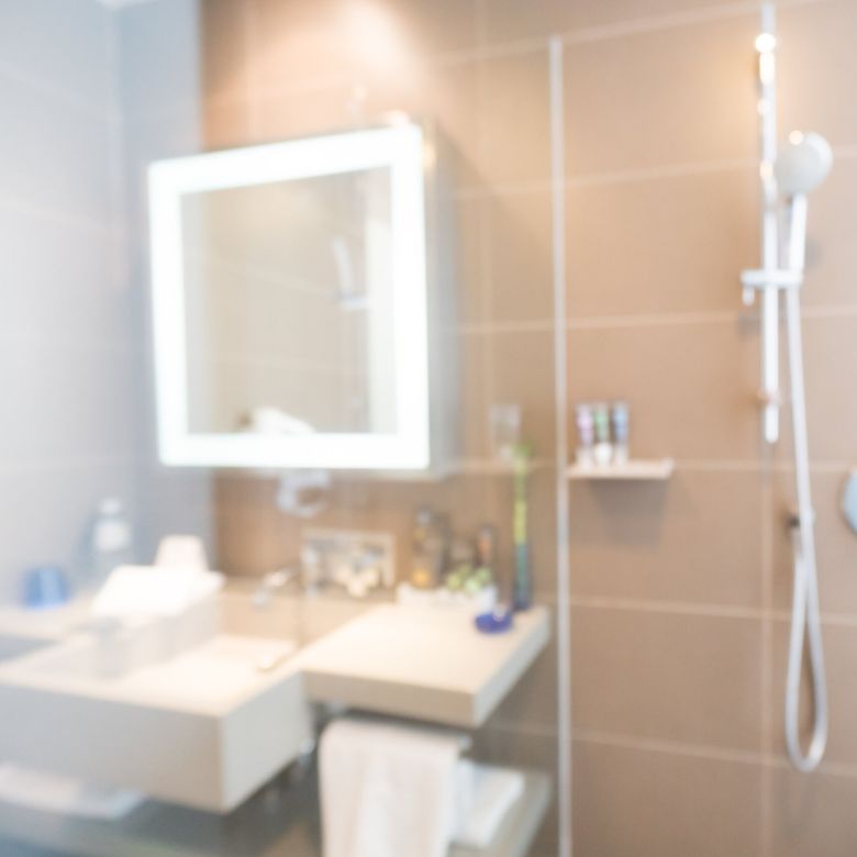 The Benefits of Installing Grab Bars in Your Bathroom