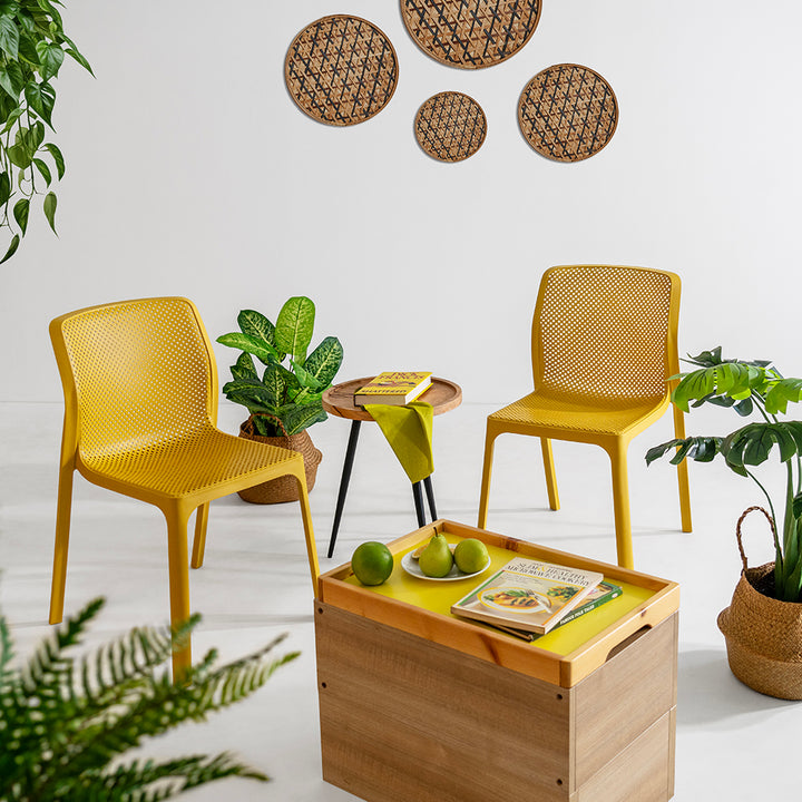 Gwynt - cafe chairs - Front View