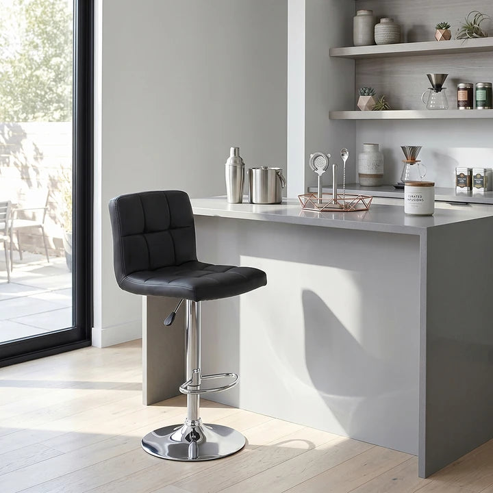 Vayrden - bar chair - Front View