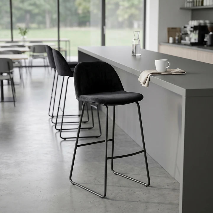 Bahlin - bar chair - Front View