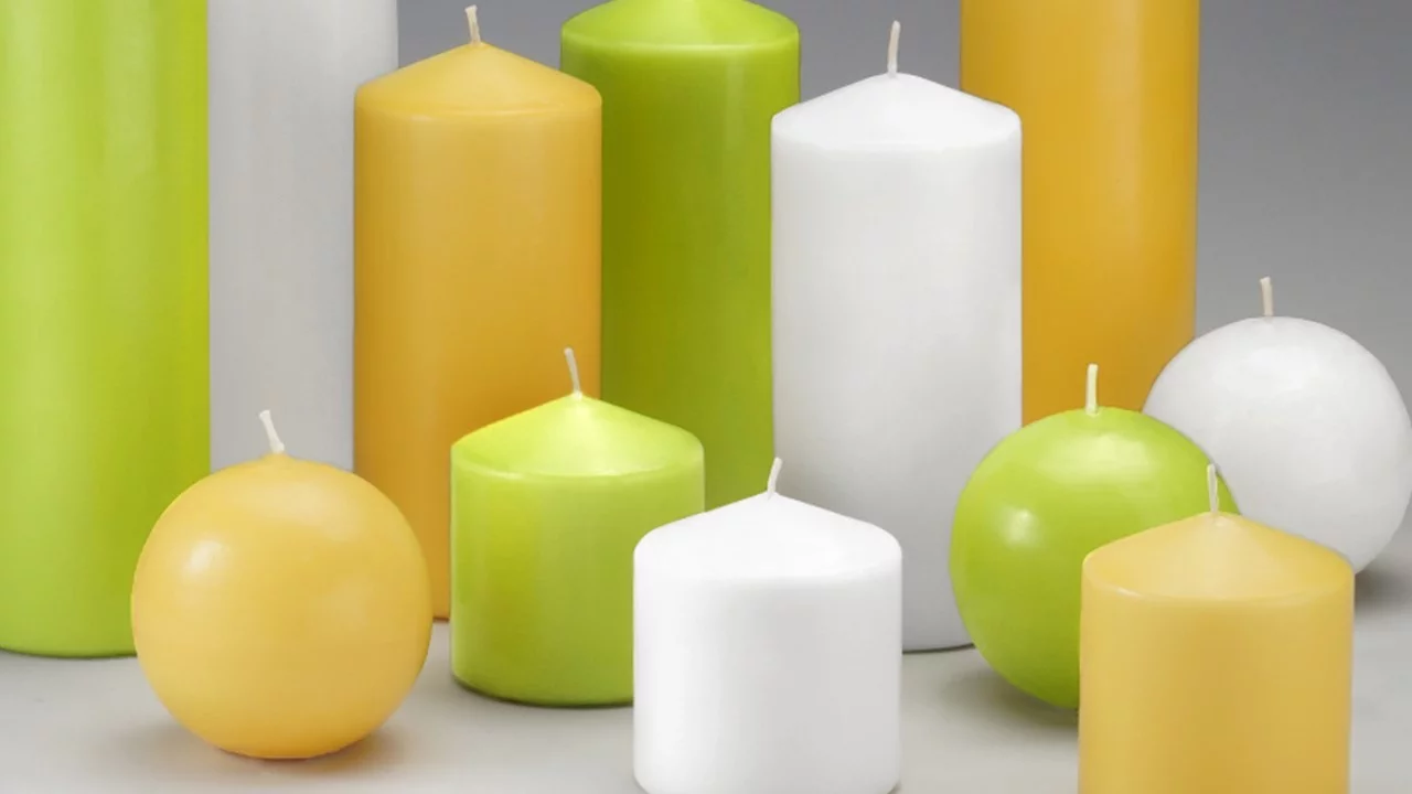 Unscented candles